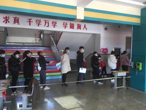 武汉生物第二针，守护健康，共筑免疫长城