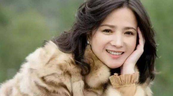 富婆的一图一笑与独特品味富婆看图中一肖一特图67期
