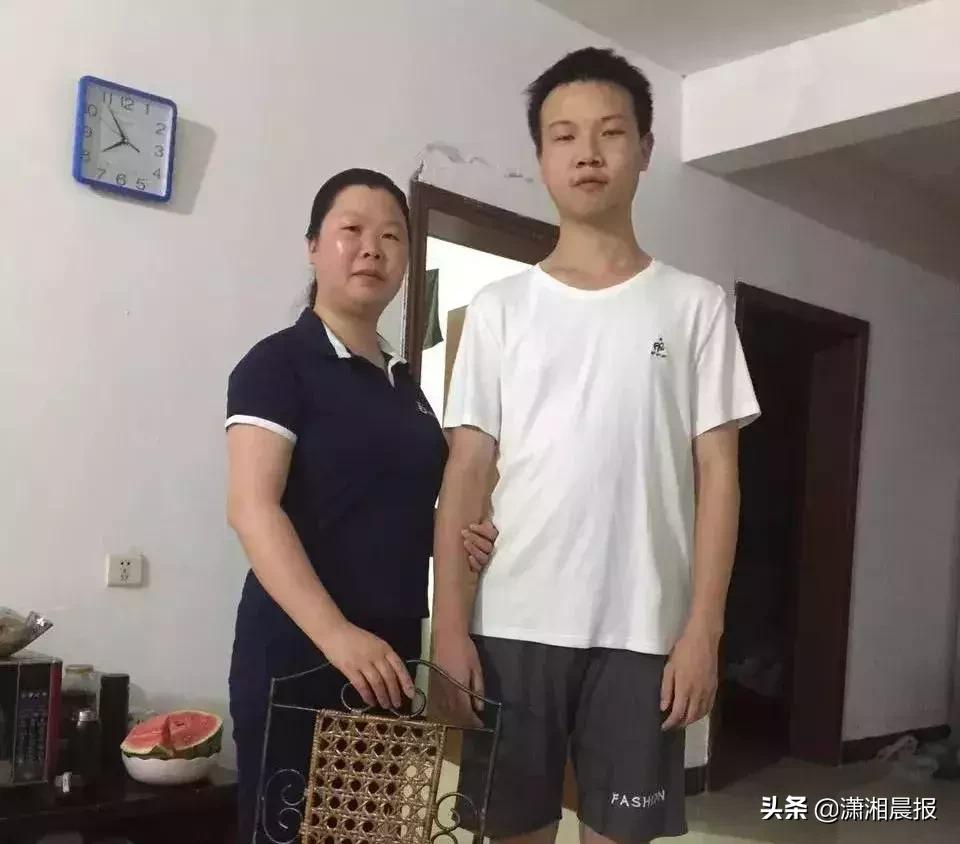 管家婆，解锁两组三中三大奖的秘密管家婆二组二中二